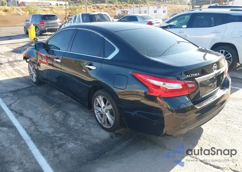2018 Nissan Altima 2.5/S/Sv/Sl/Sr z USA, uszkodzony, nr VIN 1N4AL3AP1JC135776
